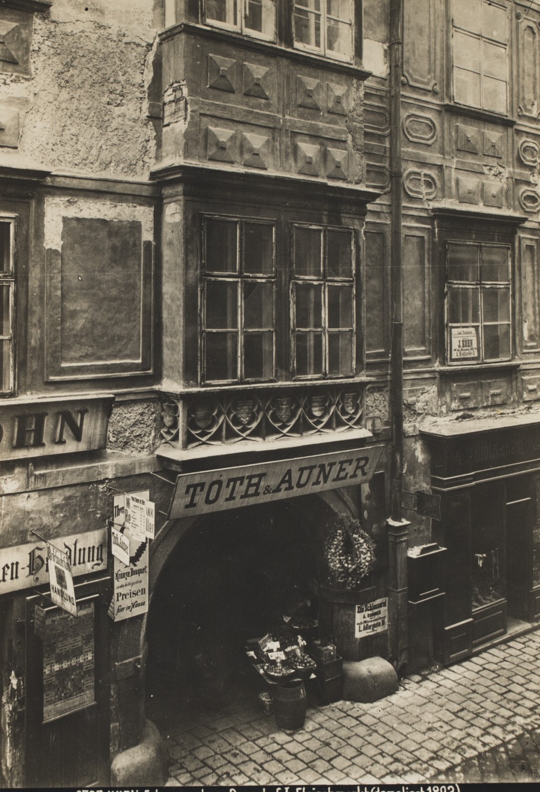 ehemaliger Davarhof, Erker [4]