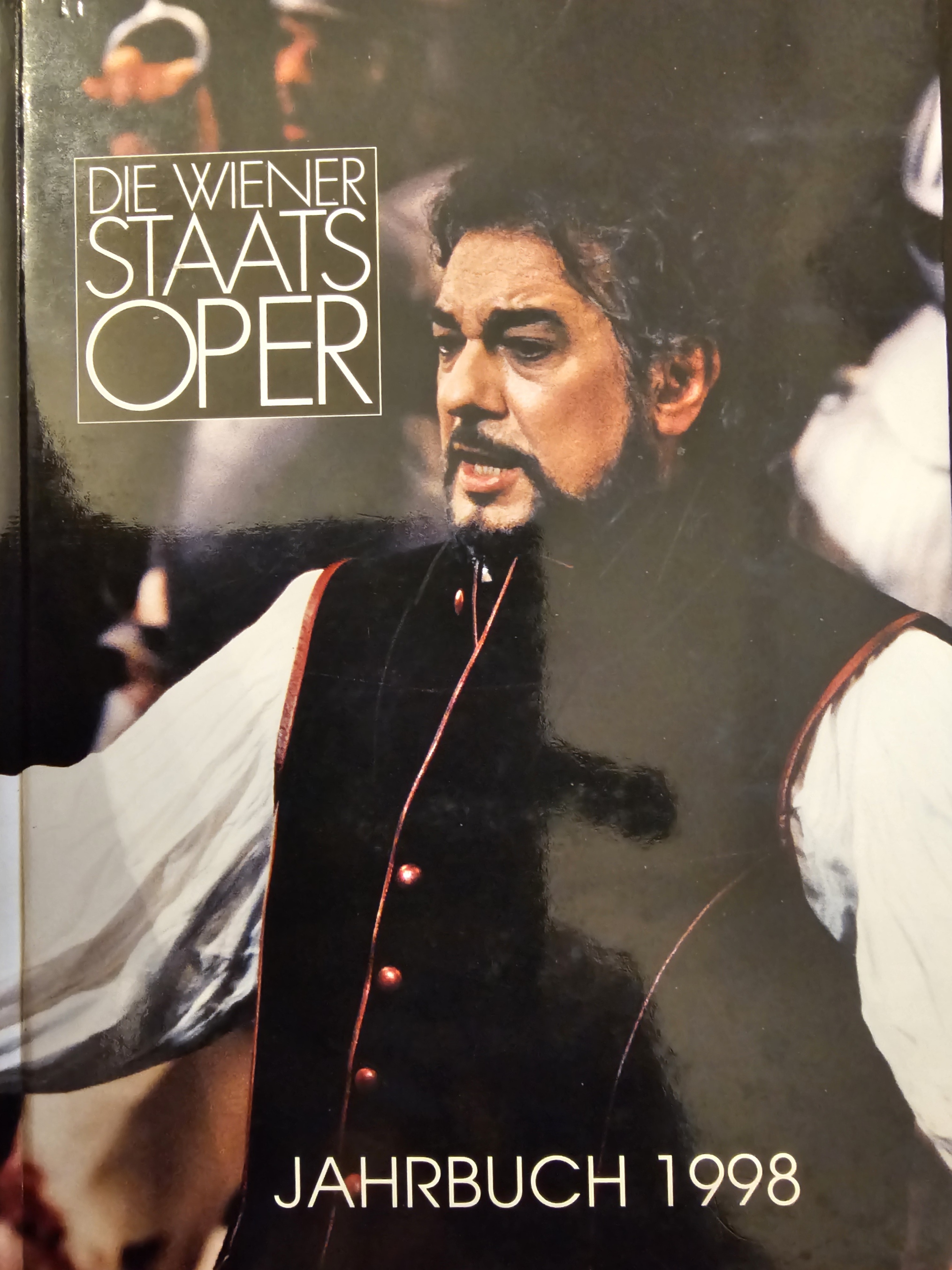 Staatsoper - Jahrbuch 1998.jpg