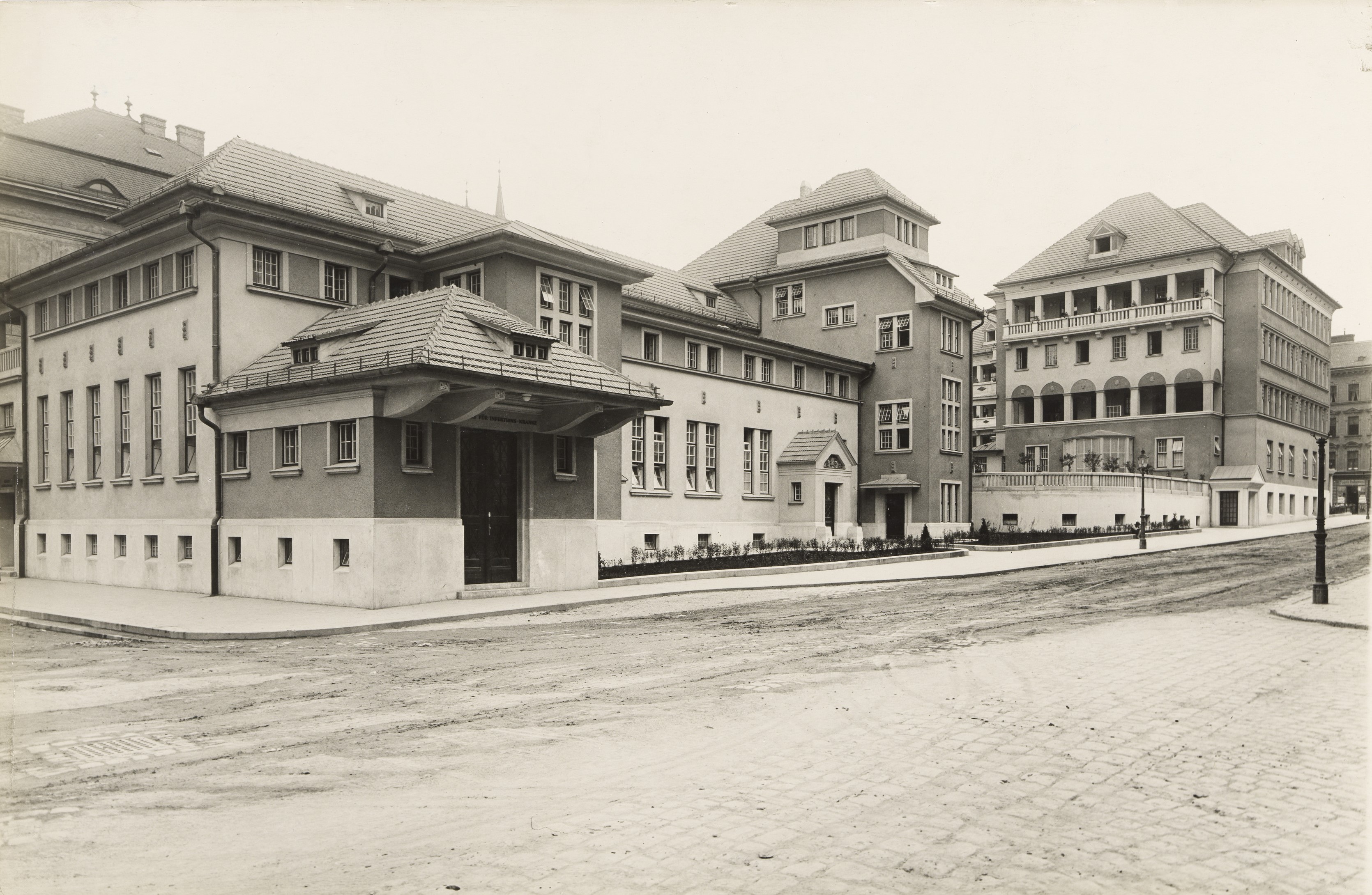 Kinderübnernahmestelle um 1926[13]