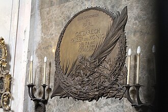 Antonius-Kapelle, Denkmal für Kaiser Karl I.